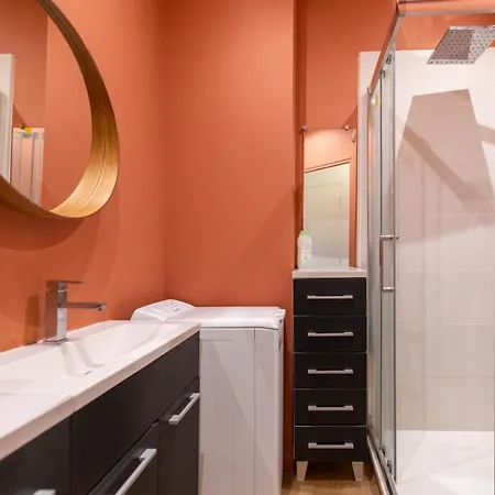 Les Oiseaux-2 Idealement Place Proche Et Centre 아파트 *